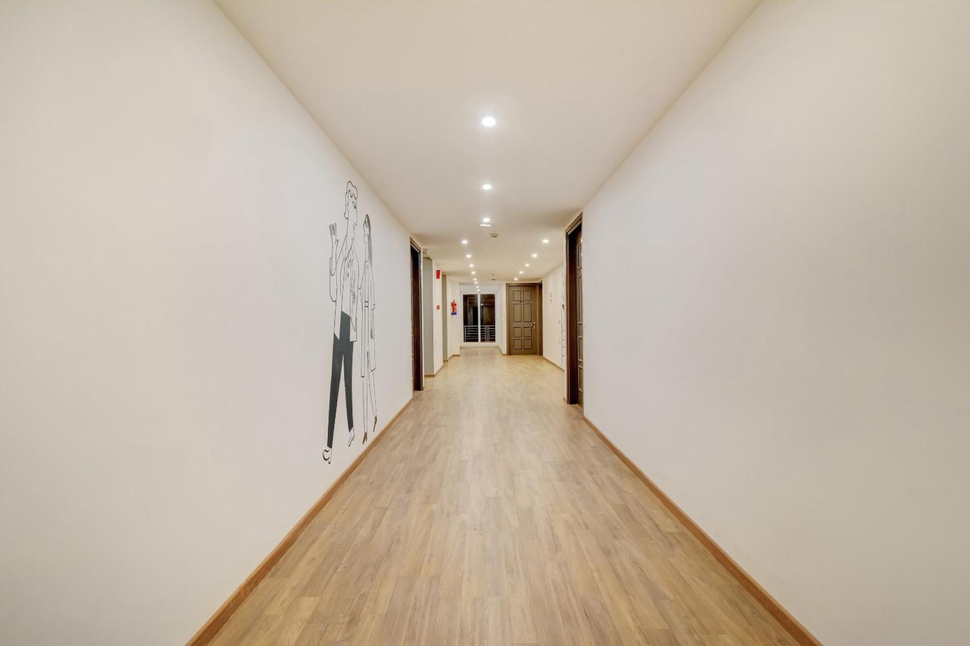 ホテル Super Townhouse 219 グルガウン エクステリア 写真